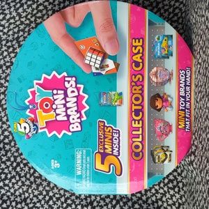 ZURU TOY Mini Brands Collectors Case Only